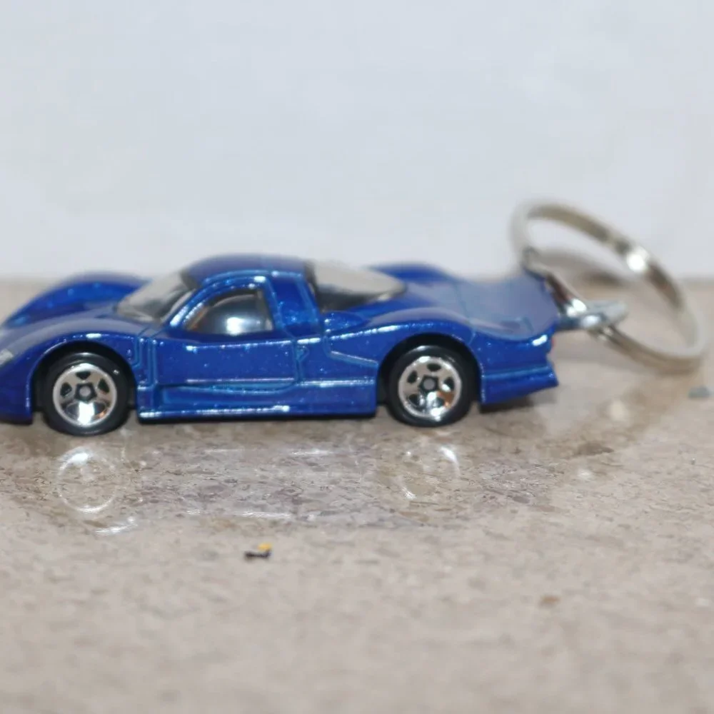 Hot Wheels Factory Fresh Nissan R390 keychain